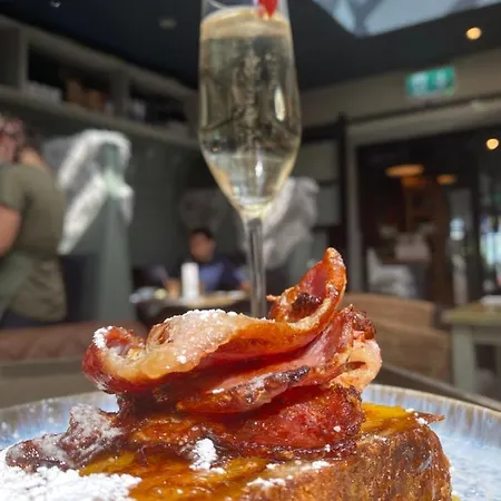 The Lemon Leaf Café Bar&townhouse 4* Kinsale