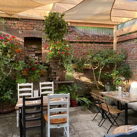 The Lemon Leaf Café Bar&townhouse Kinsale