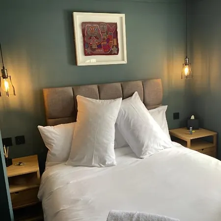 The Lemon Leaf Café Bar&townhouse 4* Kinsale