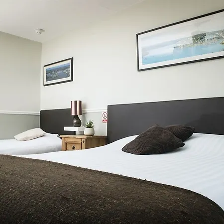 The Lemon Leaf Café Bar&townhouse 4* Kinsale