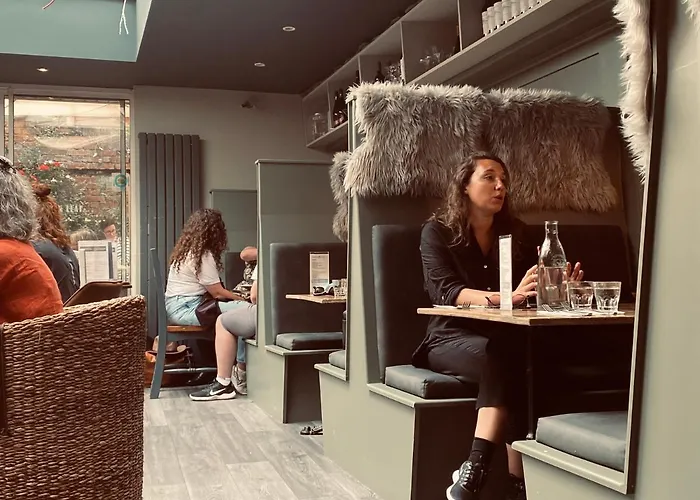 The Lemon Leaf Cafe Bar And Townhouse