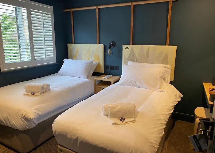 The Lemon Leaf Cafe Bar And Townhouse Gasthof Kinsale