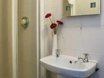 Gasthof The Lemon Leaf Cafe Bar And Townhouse Kinsale